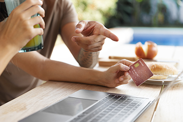 Een woning kopen? Houd rekening met kosten die je zelf moet betalen